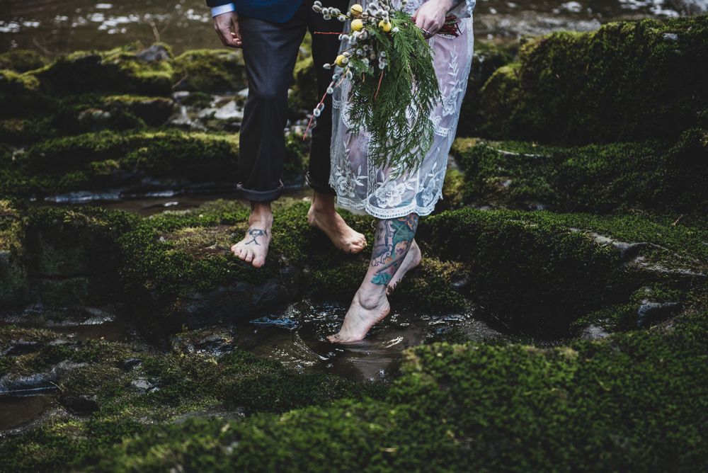 forest elopement, Vancouver Island elopement photographer