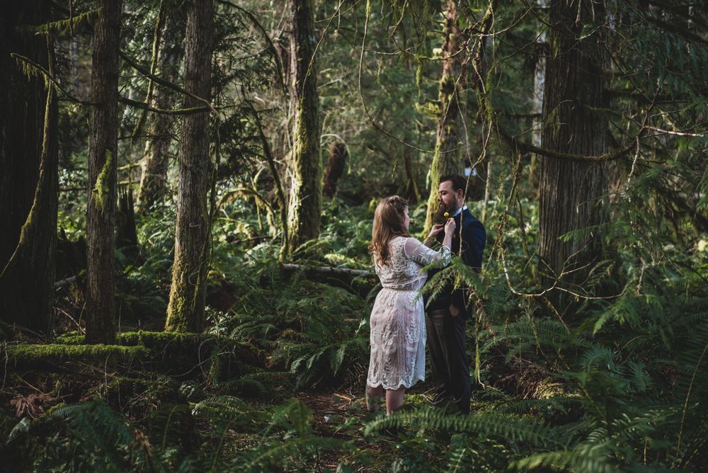 forest elopement, Vancouver Island elopement photographer