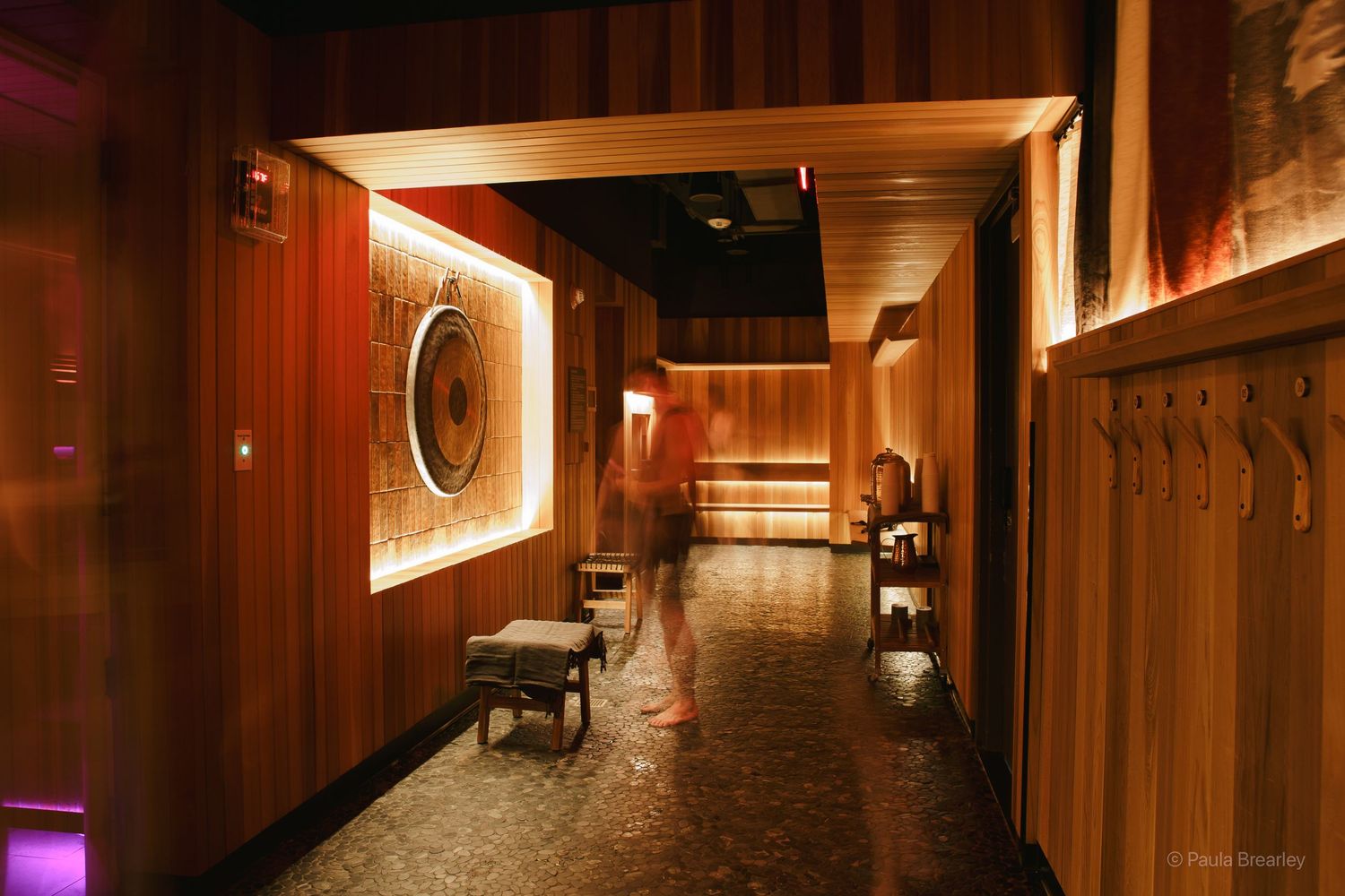 Chic waiting and relaxation area at Othership’s Flatiron location in NYC