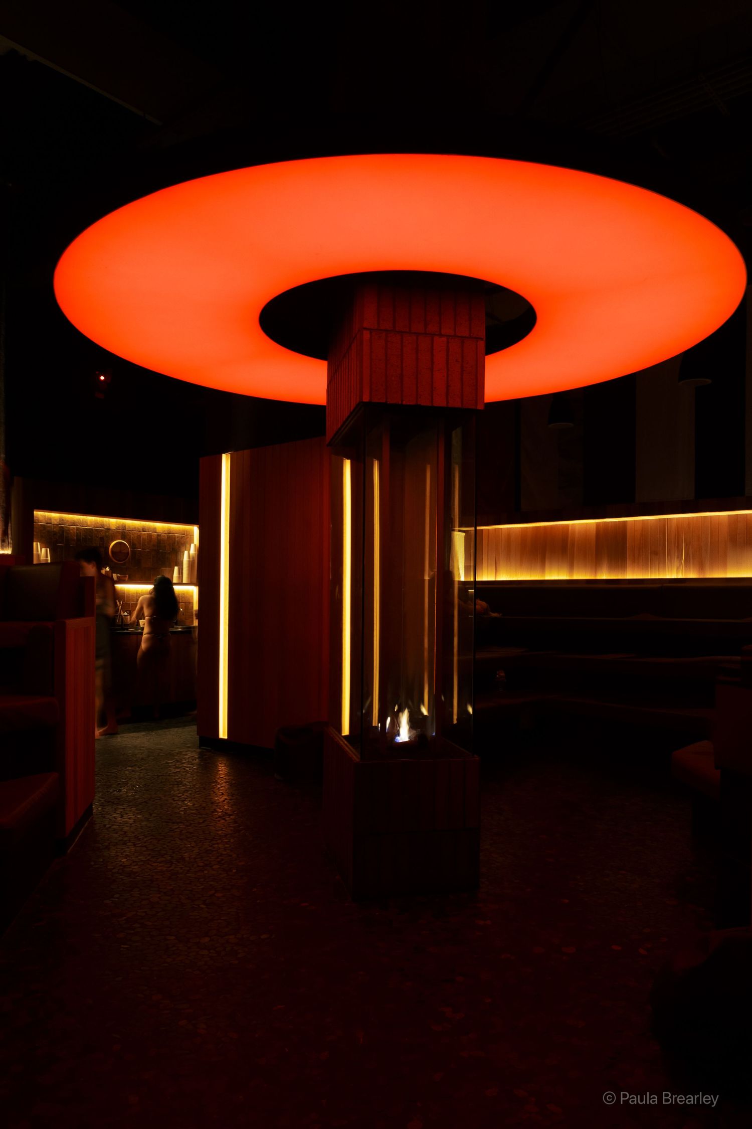 Chic waiting and relaxation area lamp detail at Othership’s Flatiron location in NYC