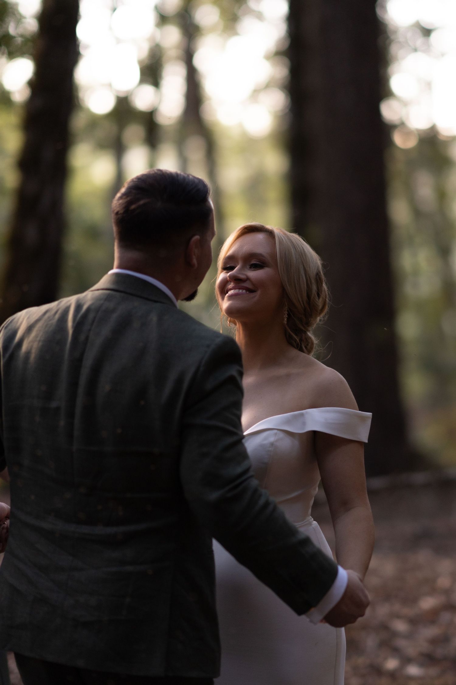 Mara + Connor | © Carly Arnwine Photography | Mendocino County | Leonard Lake Reserve | Northern California Wedding