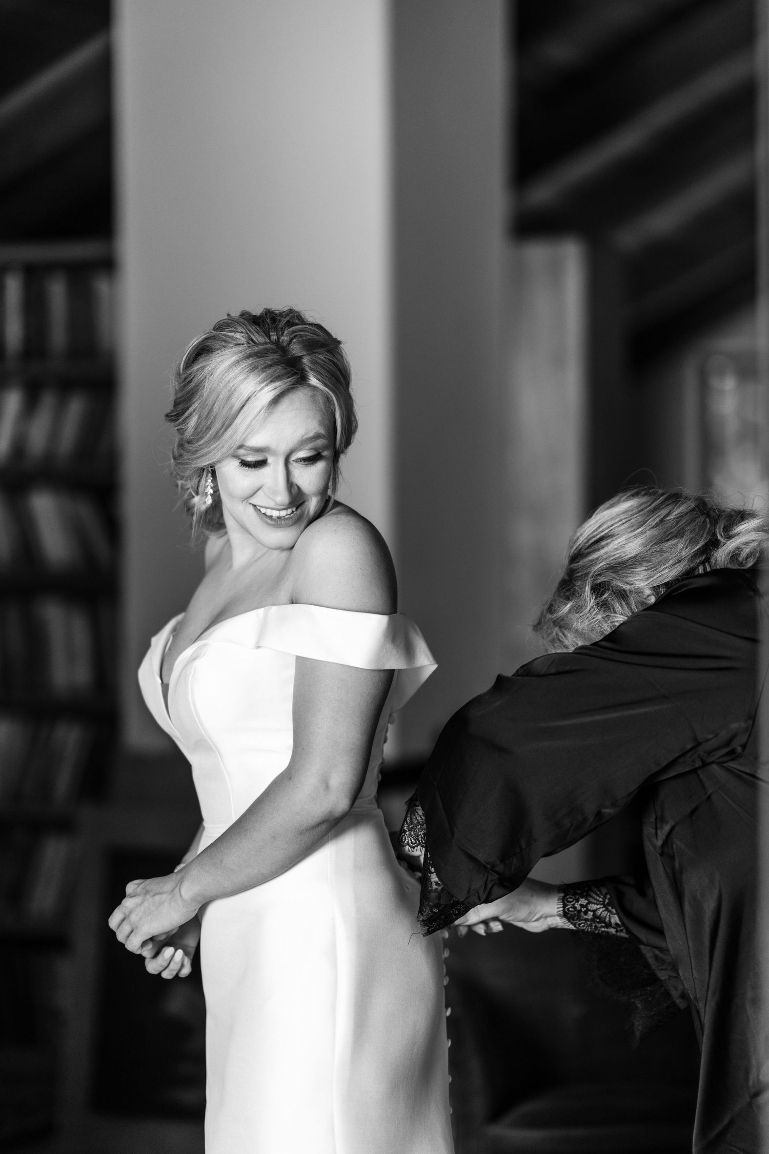 Mara + Connor | © Carly Arnwine Photography | Mendocino County | Leonard Lake Reserve | Northern California Wedding