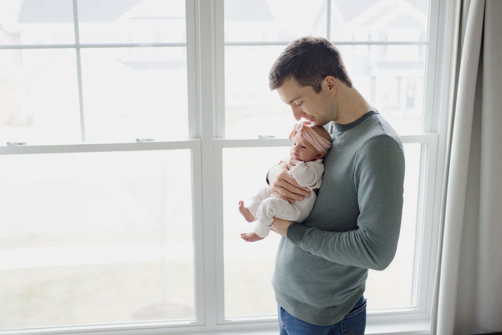 Newborn lifestyle photoshoot in Fort Wayne Indiana