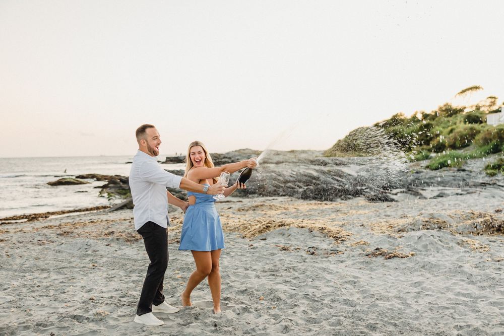 RI engagement photographer, Newport engagement photos, Wedding photographers in Rhode Island, Castle Hill, Newport, RI