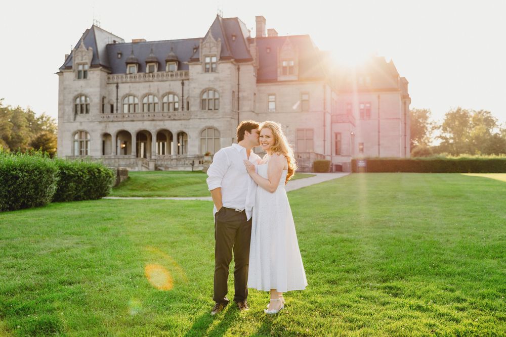 RI engagement photographer, Newport engagement photos, Wedding photographers in Rhode Island, Cliff Walk, Newport, RI