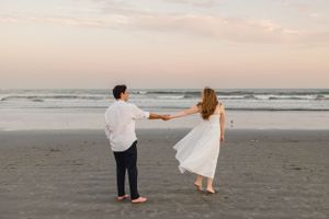 RI engagement photographer, Newport engagement photos, Wedding photographers in Rhode Island, First beach Newport, RI