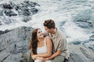 RI engagement photographer, Newport engagement photos, Wedding photographers in Rhode Island,  Cliff Walk, Newport, RI