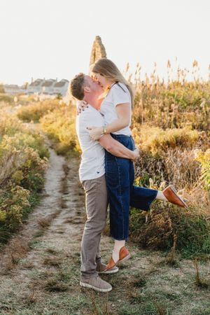 RI engagement photographer, Newport engagement photos, Wedding photographers in Rhode Island. Engagement Session Narraganset
