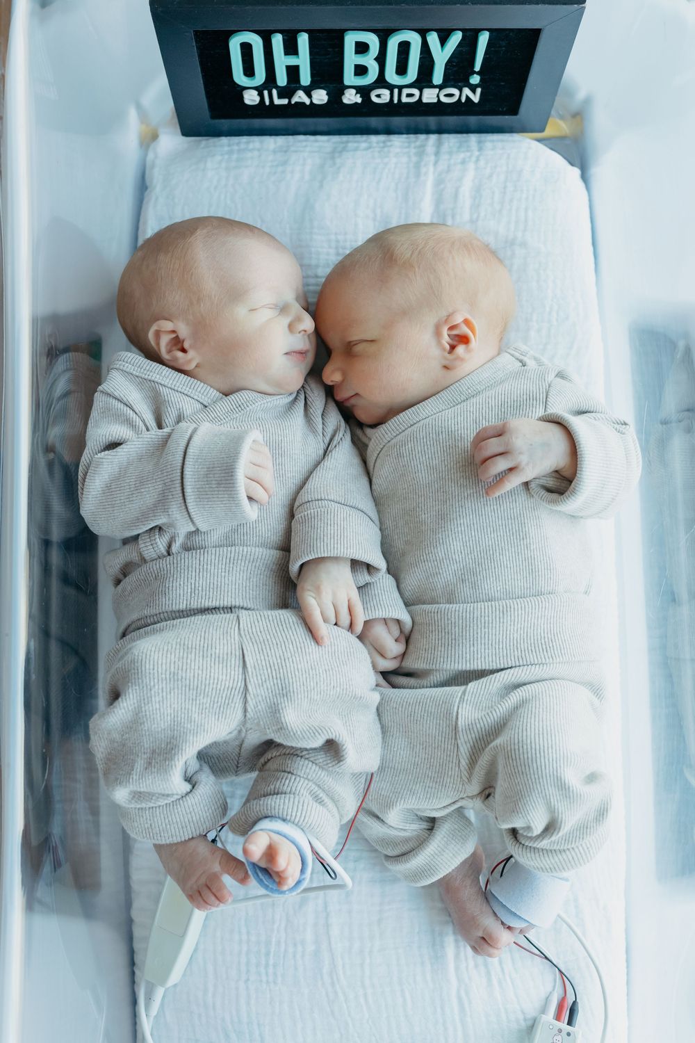 Newborn twins boys in their NICU room, taken by Jen Knightstep, Photographer