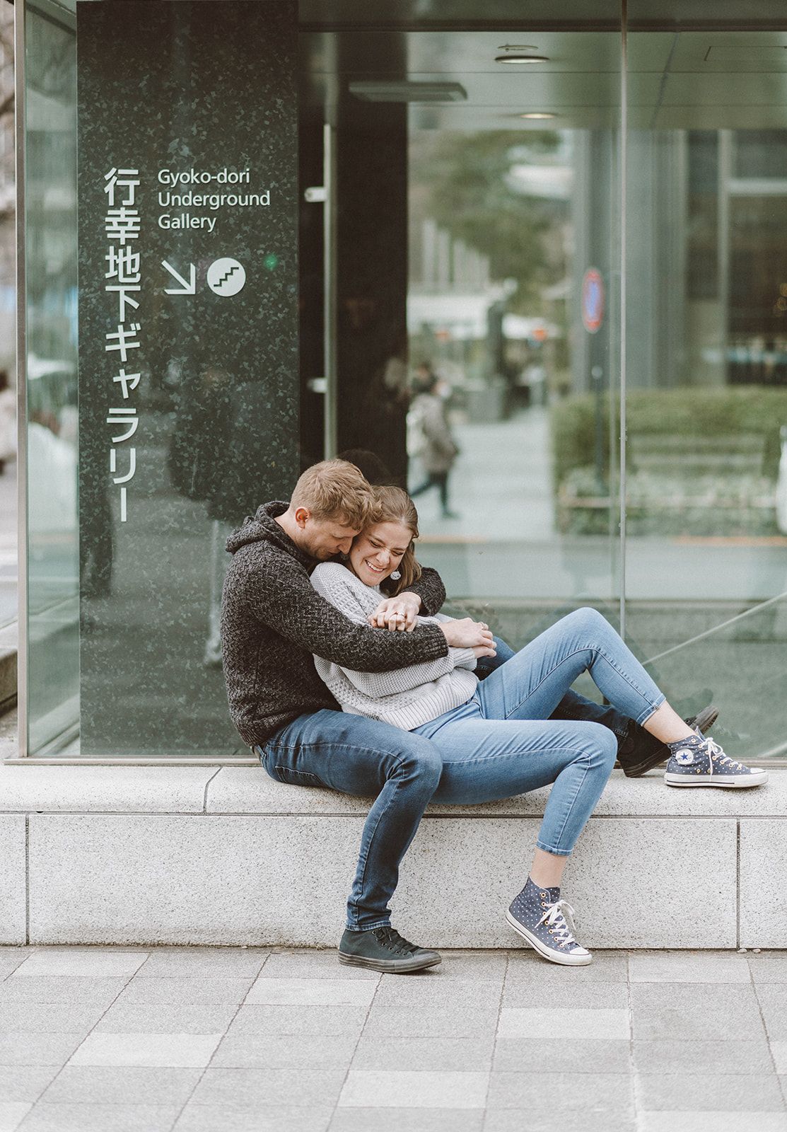 Candid lifestyle family photography in Tokyo vacation by Miki Sakai