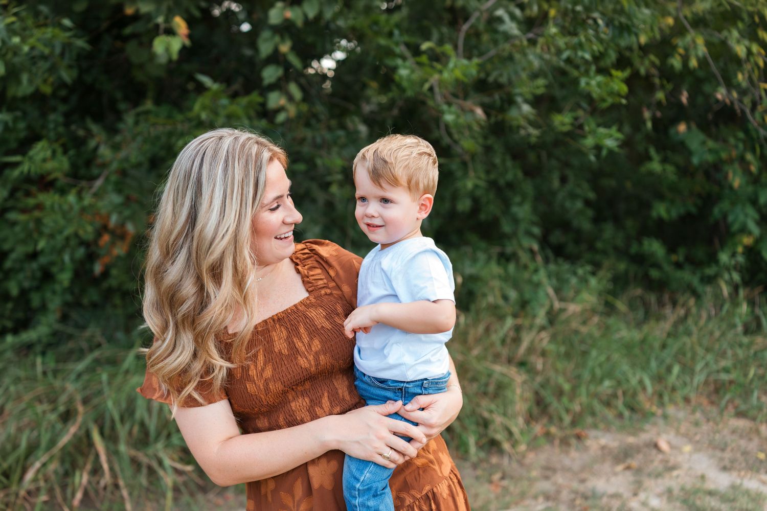 Family Photography Ennis TX, Ellis County. Waxahachie, Midlothian, Corsicana, Waco. Navarro County. Newborn Maternity, Seniors, Weddings