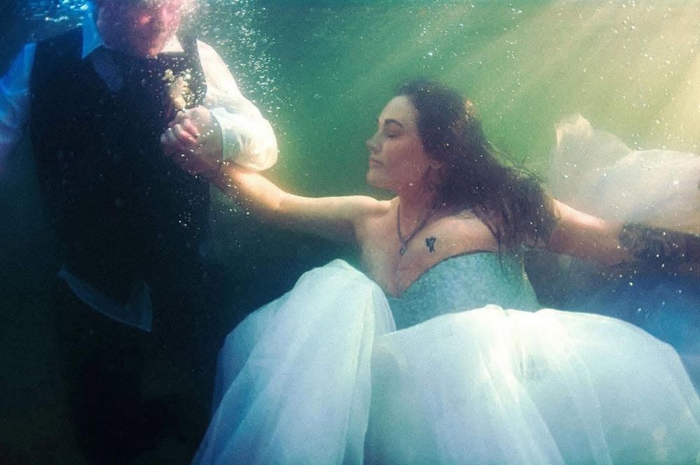 underwater photographer. maternity portraits. photographer nambucca heads, photographer coffs harbour, photographer kempsey, photographer.