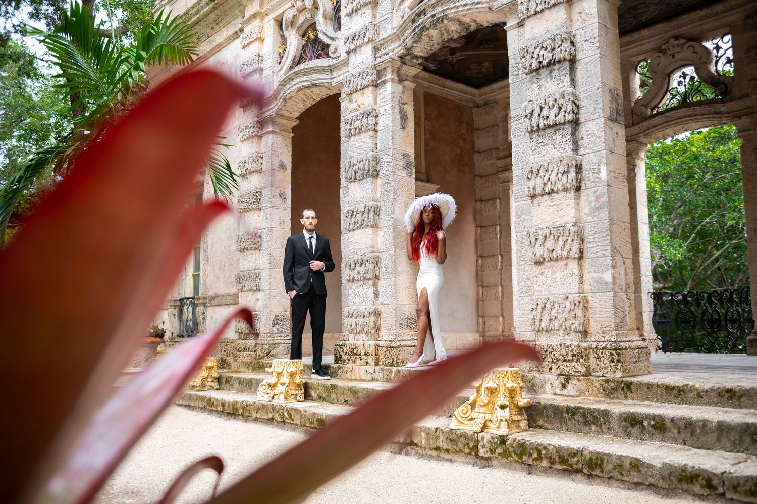 Miami wedding photographers captured this beautiful scene at Vizcaya Museum.