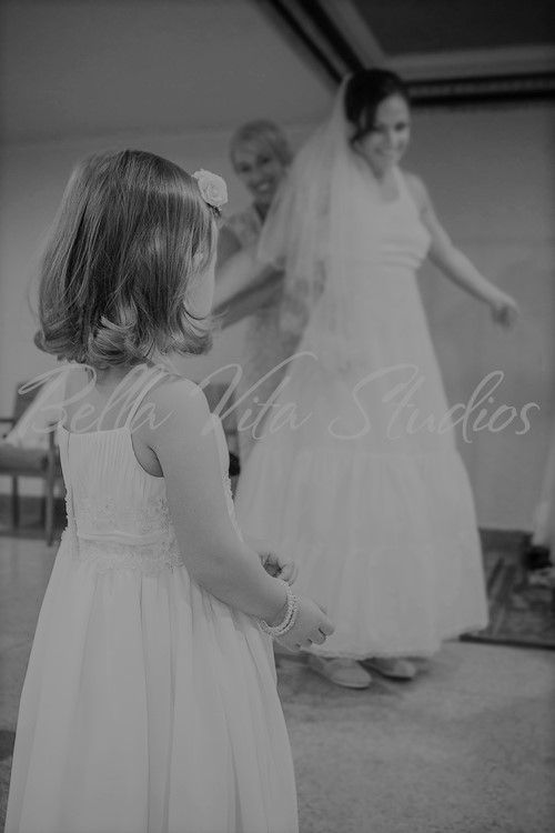 fort-wayne-indiana-wedding-photography-photographers-embassy-theatre-marriott-1012-2