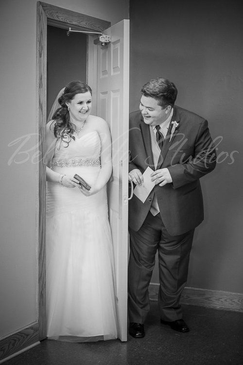 fort-wayne-wedding-photographers-photography-photos-ceremony-church-the-pointe-reception-bergstaff-place-indiana-ohio-1135_WM