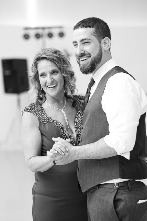 windmill-museum-kendallville-indiana-wedding-rental-reception-hall-catering-caterer-photographers-photography-photos-4088-44176e34