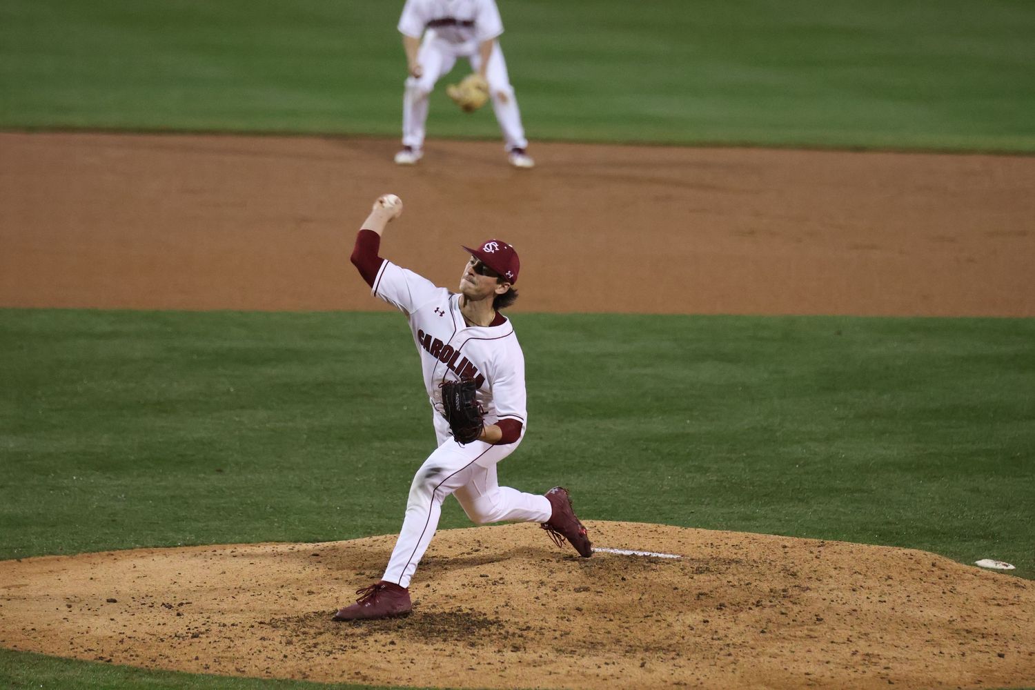 South Carolina baseball pitcher delivers a pitch from the mound.