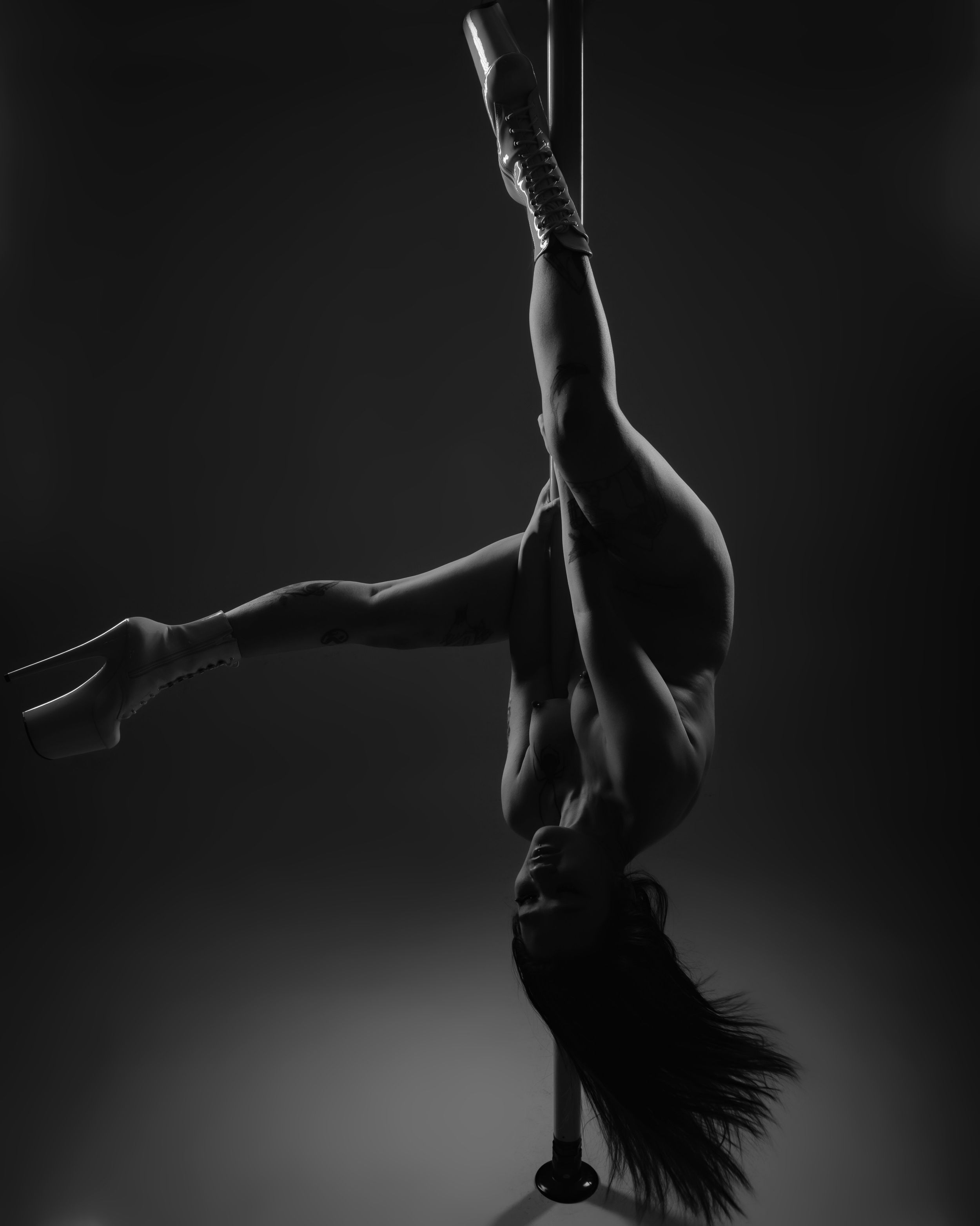 Your Secret Photography - Photography located in Bowling Green KY  and Nashville TN area - Boudoir - Artistic - Cosplay - Erotica