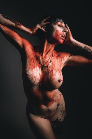 Your Secret Photography - Photography located in Bowling Green KY  and Nashville TN area - Boudoir - Artistic - Cosplay - Erotica