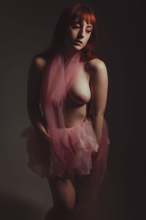 Your Secret Photography - Photography located in Bowling Green KY  and Nashville TN area - Boudoir - Artistic - Cosplay - Erotica