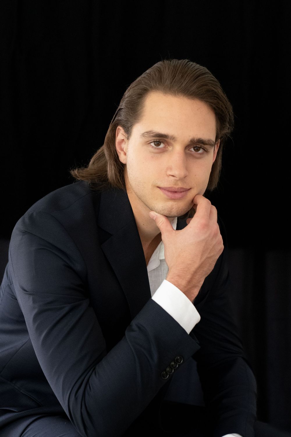 Head and shoulders shot for Linked in portfolio