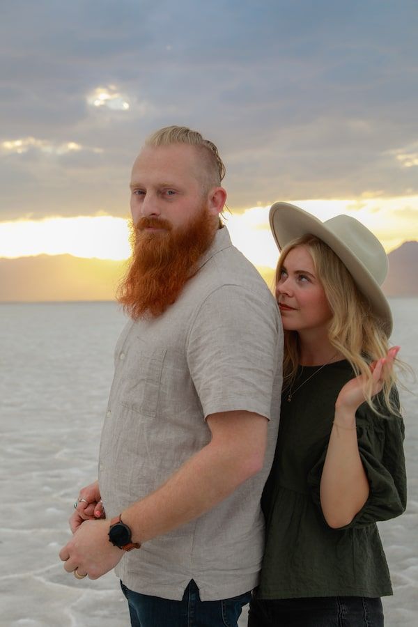romantic couple at the salt flats