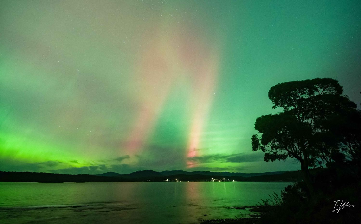Aurora Australis, Tasmania, 11 May 2024