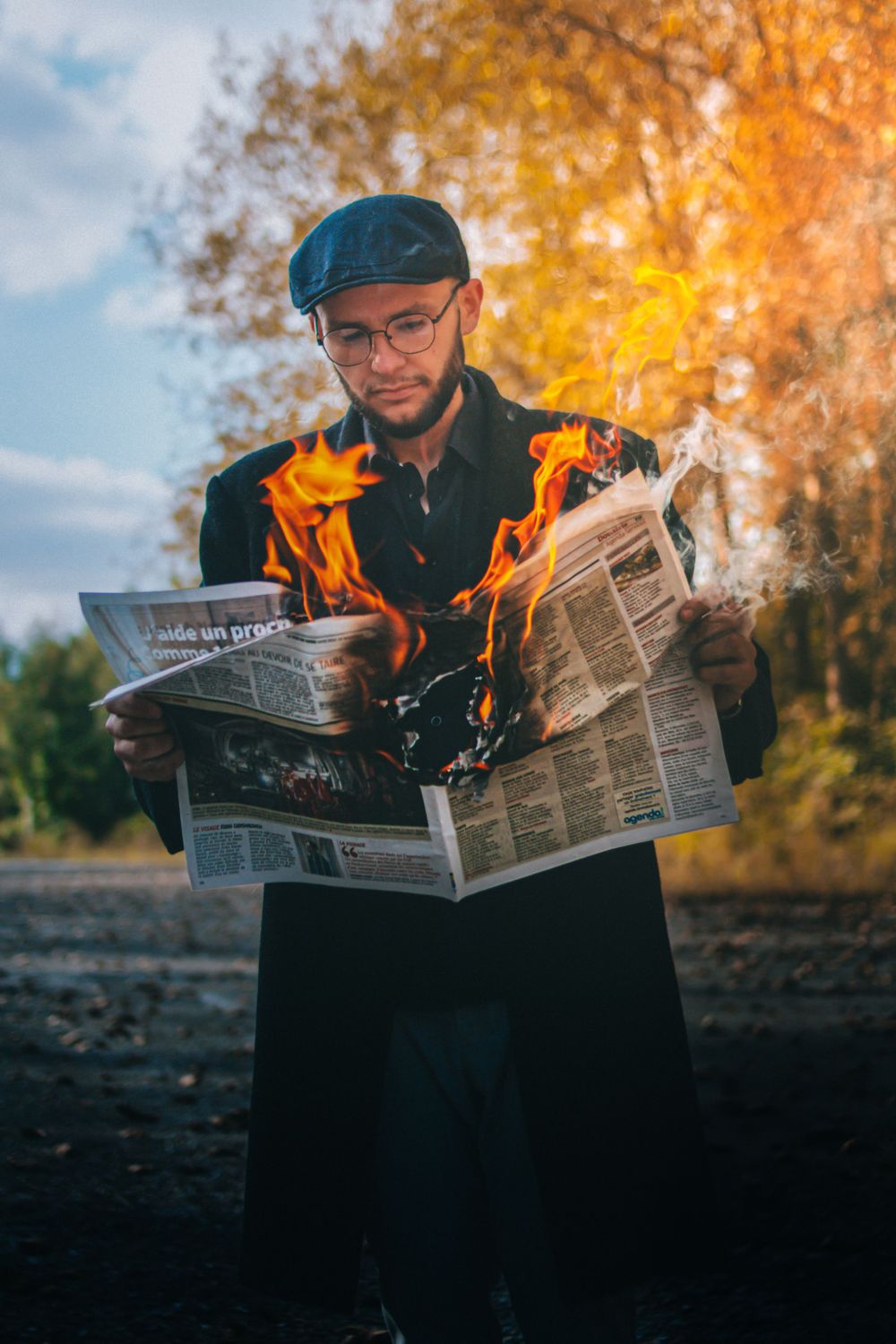 Séance photo de Florent sur le thème Peaky Blinders, avec une ambiance rétro et élégante, capturant l'esprit de l'époque avec un style disti