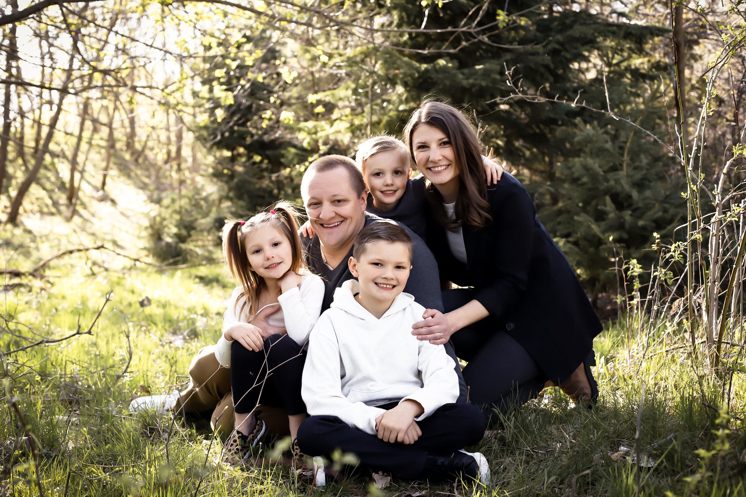 Family Portrait
Professional Photographer Janesville Wisconsin
outdoors
natural light photography