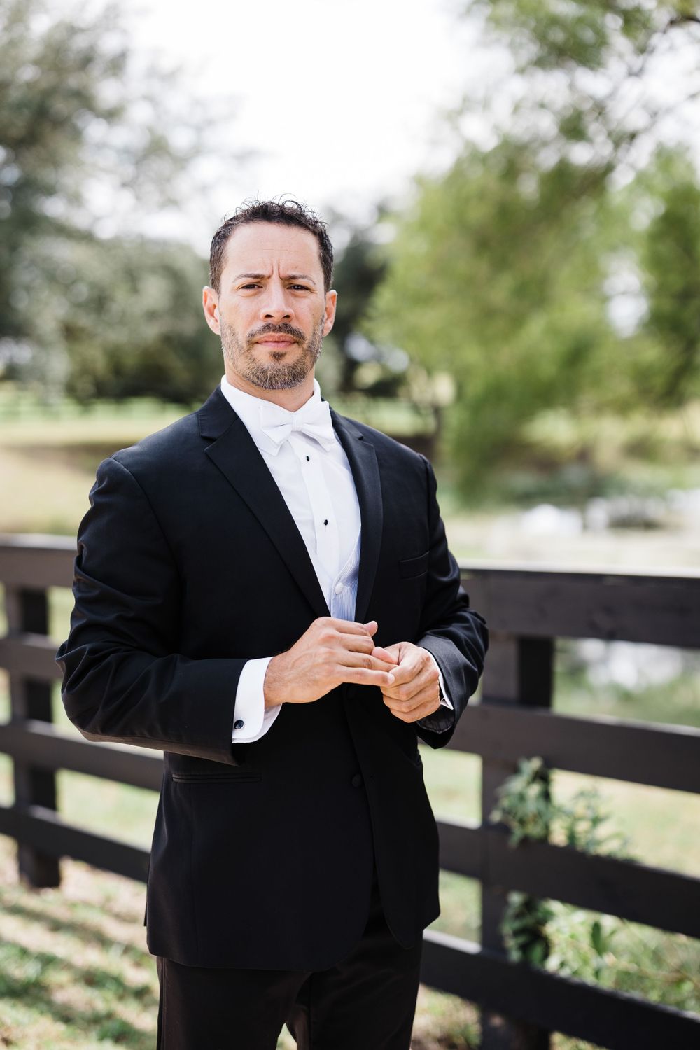 Avery-nathan-Oaks-at-High-Hill-osterman-photo-reverie-photo-texas-hill-country-photographer-san-antonio