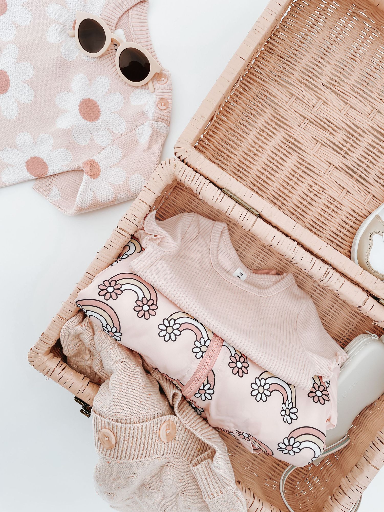 New Zealand-based product and lifestyle photographer specialising in high-quality visuals for brands and social media