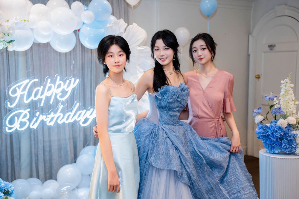 Elegant 18th birthday fine dining celebration with friends at Wintergarden Auckland, captured by an Auckland event photographer.