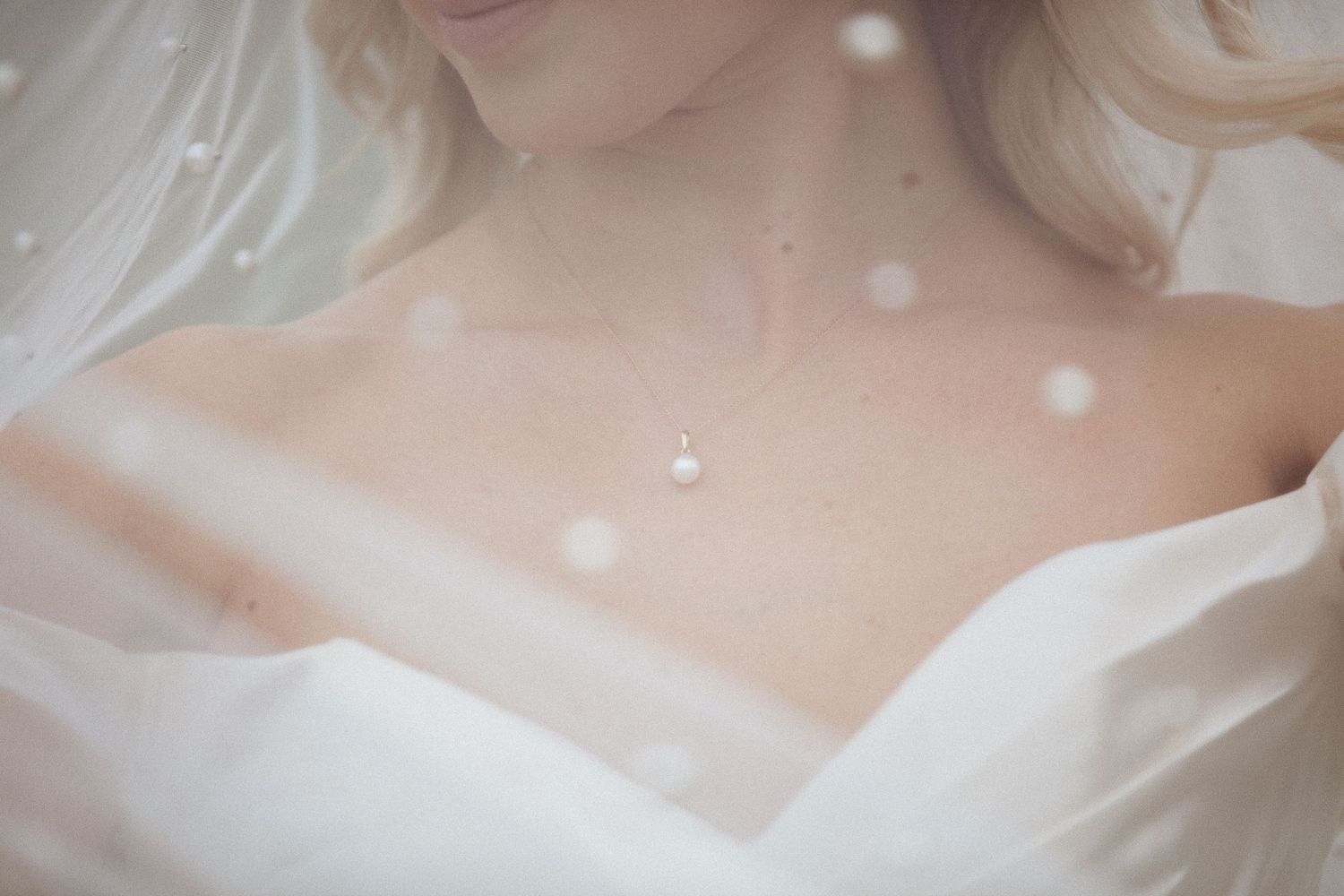 Cinderella wedding - pearl necklace and veil