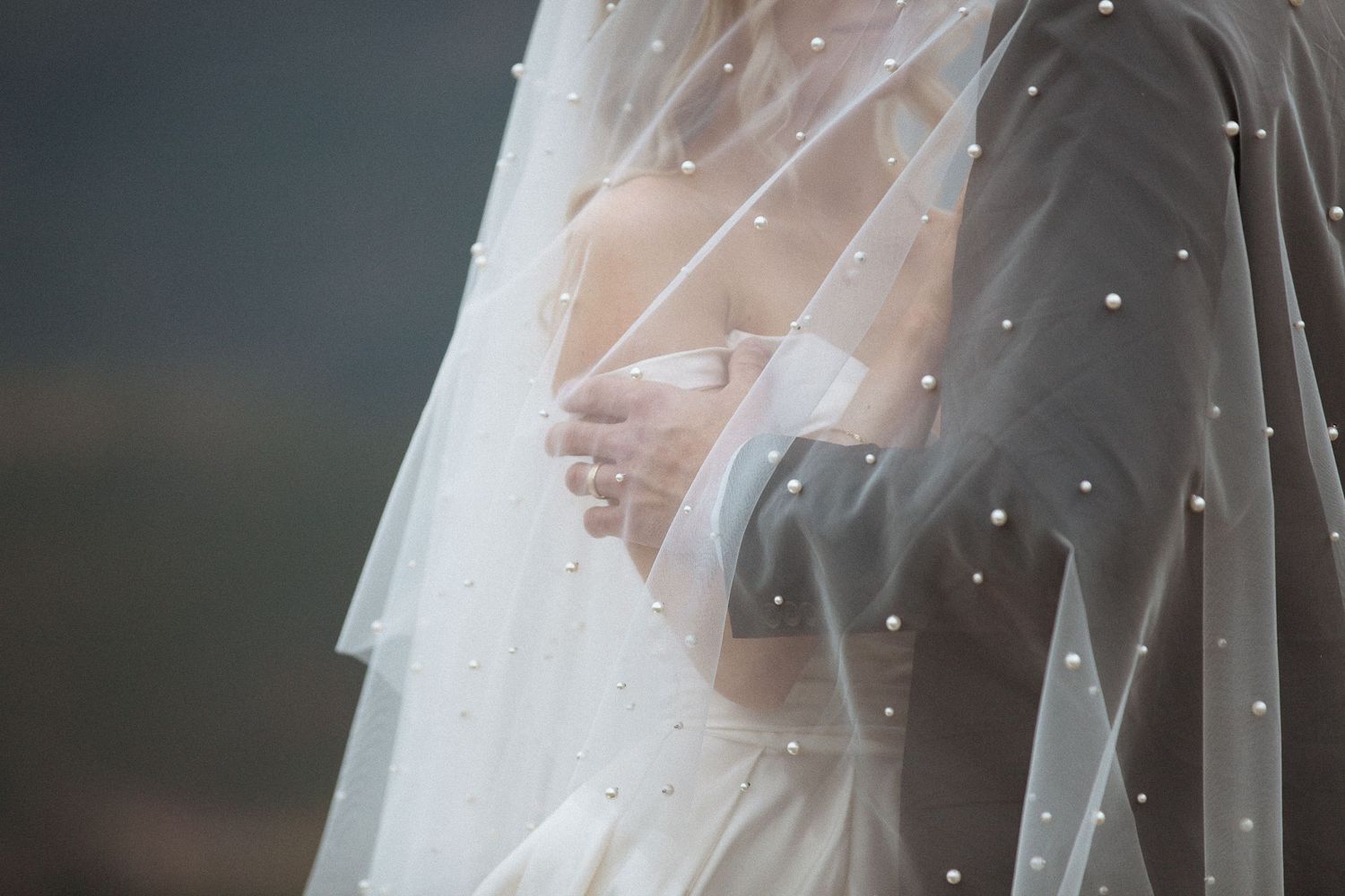Cinderella wedding couple