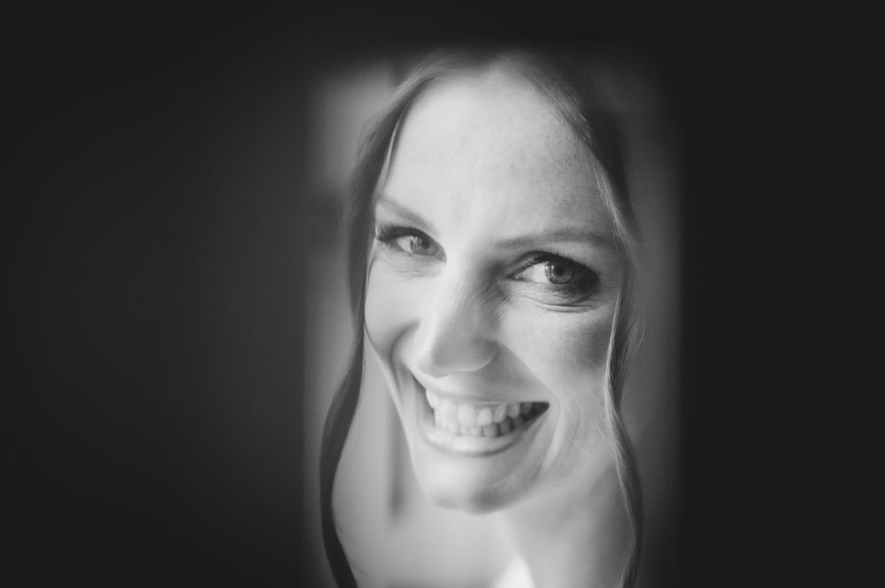 Juan_Llavio_Fotografo_de_bodas_en_Asturias_Gijon_Oviedo_novia_en_la_quinta_del_Ynfanzon