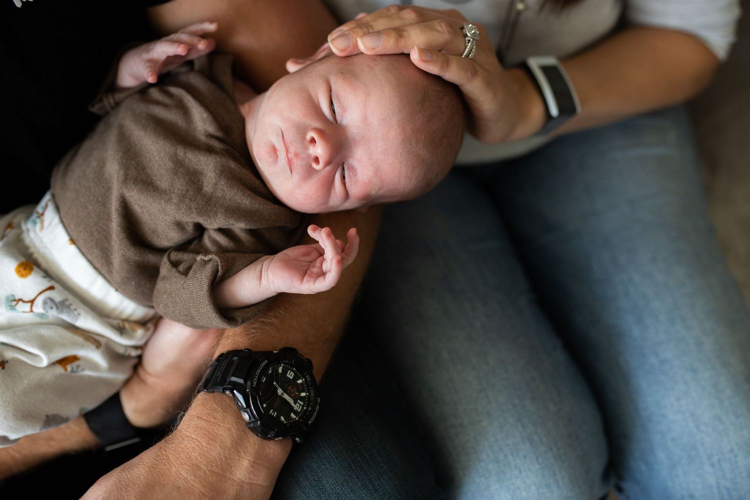 PHOTOS-OF-THE-PARALLELS-BETWEEN-THE-BIRTH-STORIES-OF-TWO-BABIES-FLOURISH-BIRTH-CENTER-TX