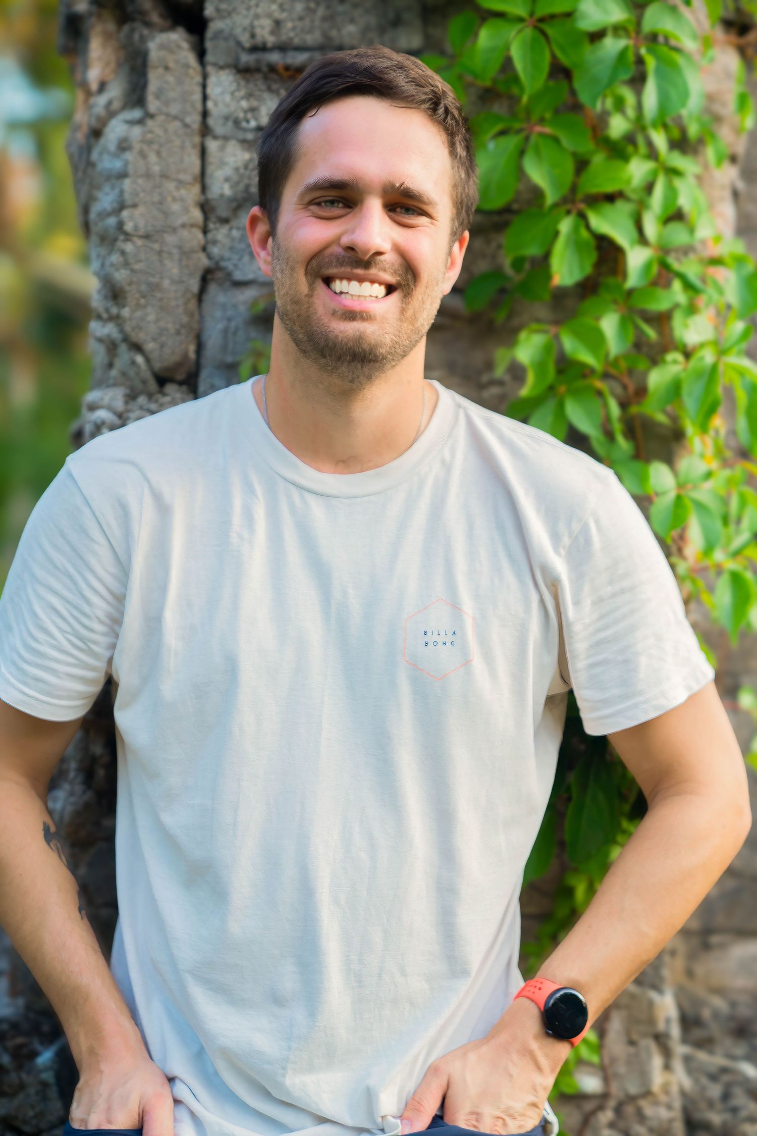 Individual portrait/headshot photo session of Connor Strzelewicz. Riverbend park photo session.