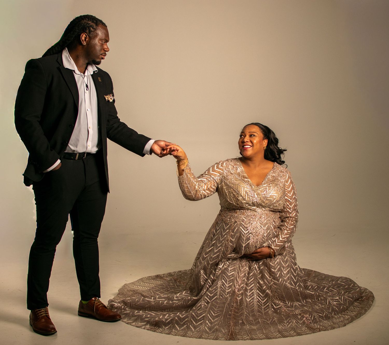 Maternity Portrait Photography in Southern Maryland, couple maternity sessions