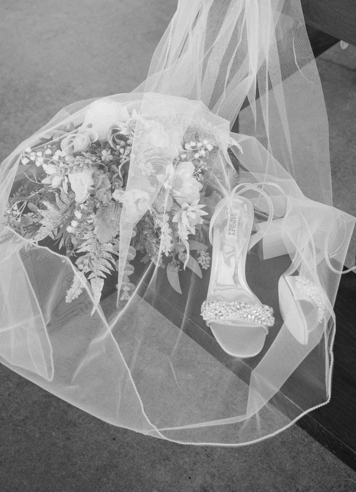 Asheville, NC wedding with blue accents at Splendor Valley Events featuring bride and groom.