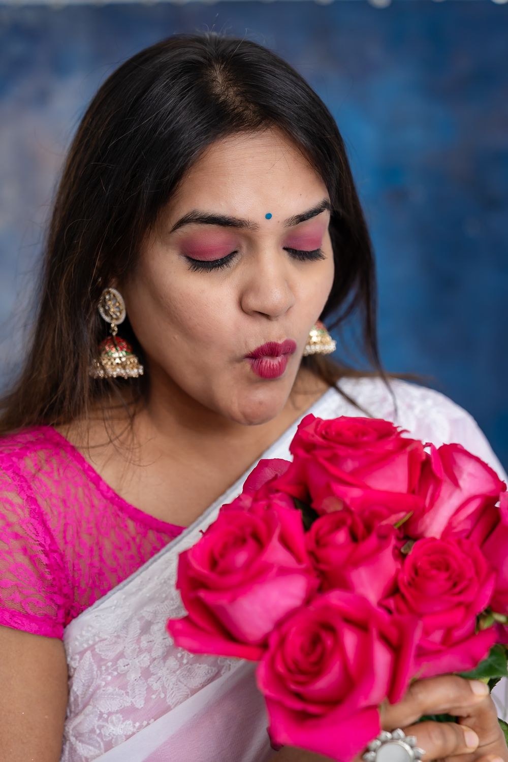 Stunning solo portrait with flowers, Tracy, CA. Natural and fun photoshoot for self-expression.