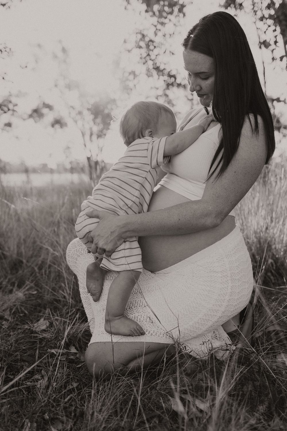 Outdoor Inverell maternity photography