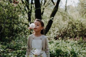 Melissa Stuer Photography Moederschapsfotograaf Moerbeke Oost-Vlaanderen
kinderfotografie eerste communie meisje magnolia Hof ter saksen