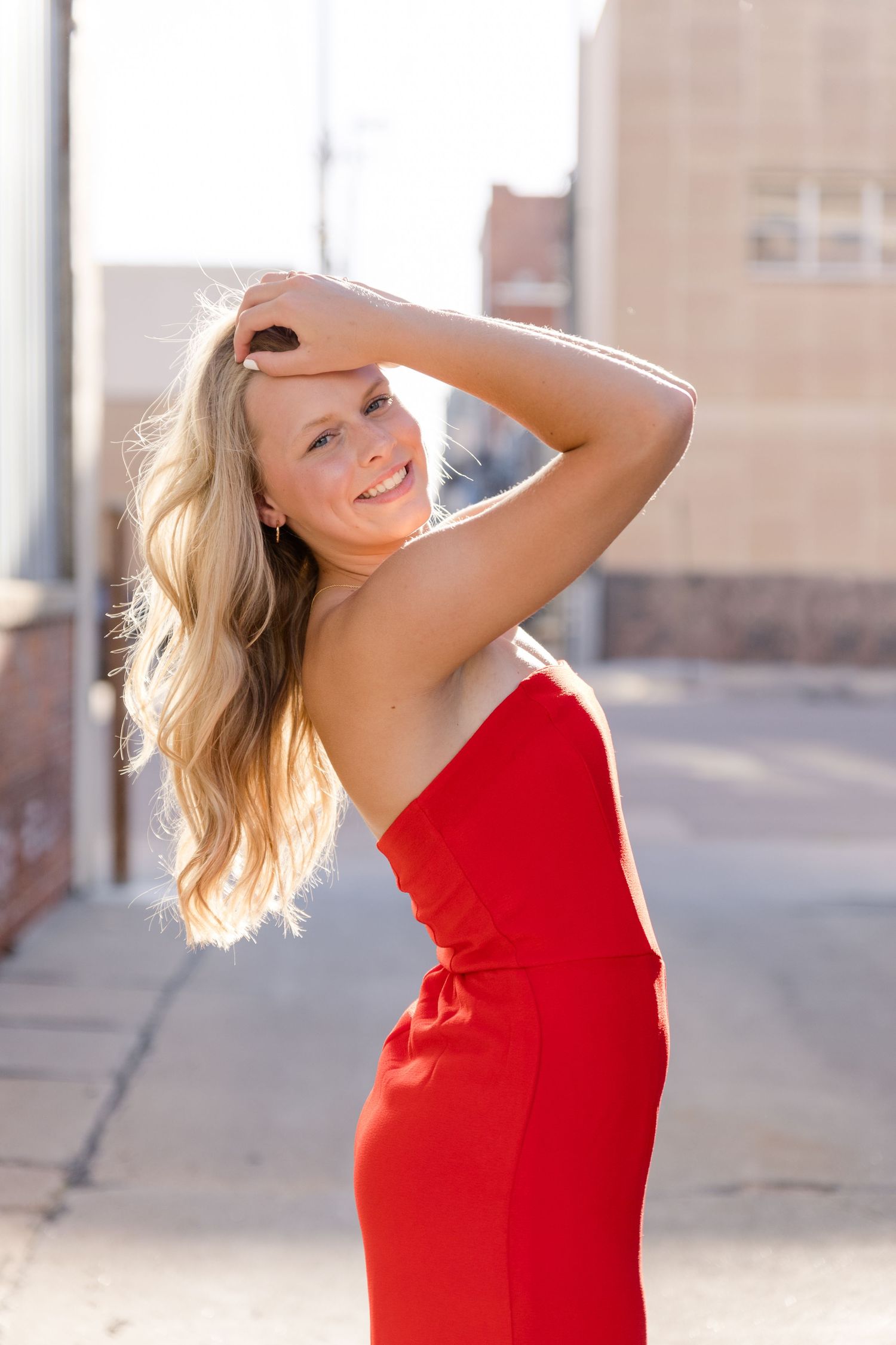 senior girl natural light