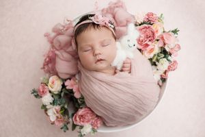 Amy Gray Photography | Newborn, Cake smash, Headshots, Couple, Children, maternity & Family Photographer in Ayr and Girvan