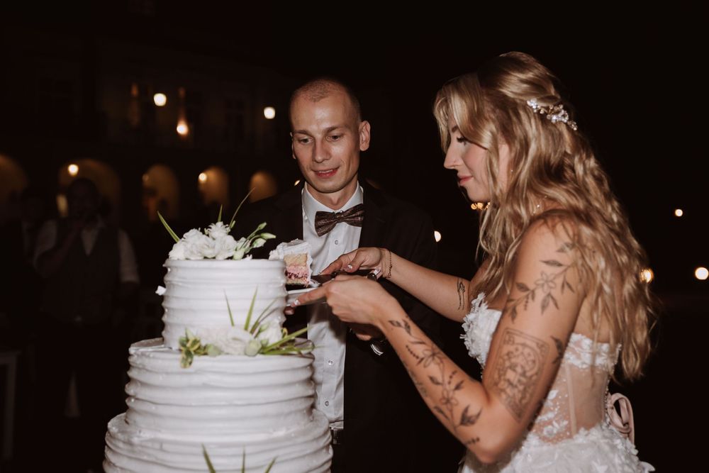 Tort weselny w plenerze, Dwór Zbożenna Mazowsze