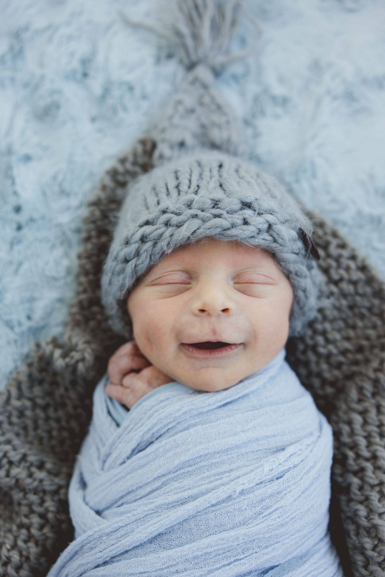 newborn photos, newborn photo session, newborn portraits, best newborn photographer Thornton, best newborn photographer Denver, cute newborn