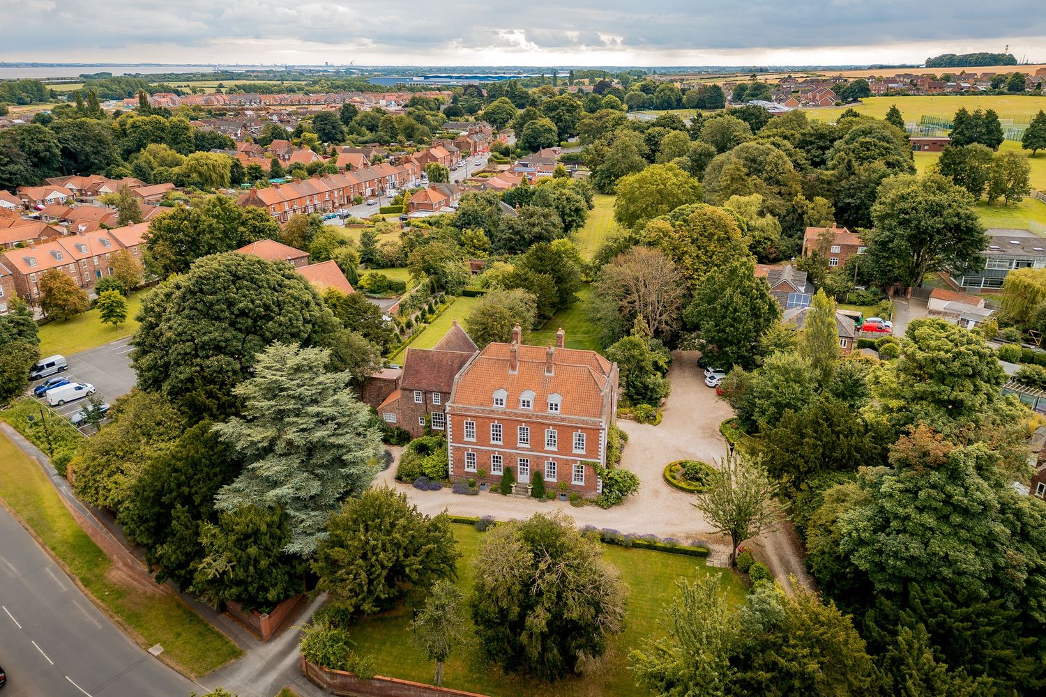 Documentary wedding photography at Bardney Hall in Lincolnshire.