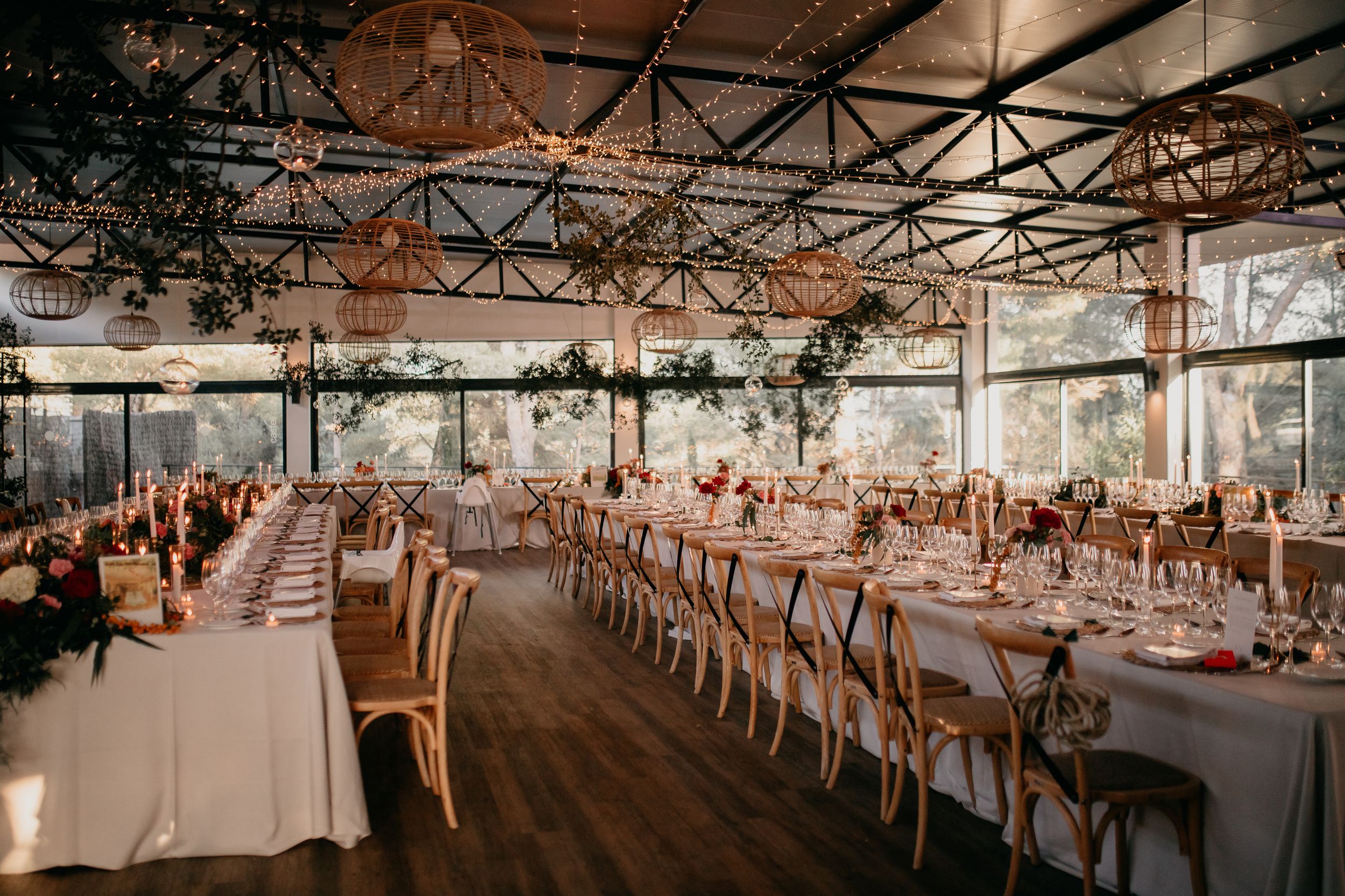Comedor principal del Castell de Talat preparado para celebración de boda