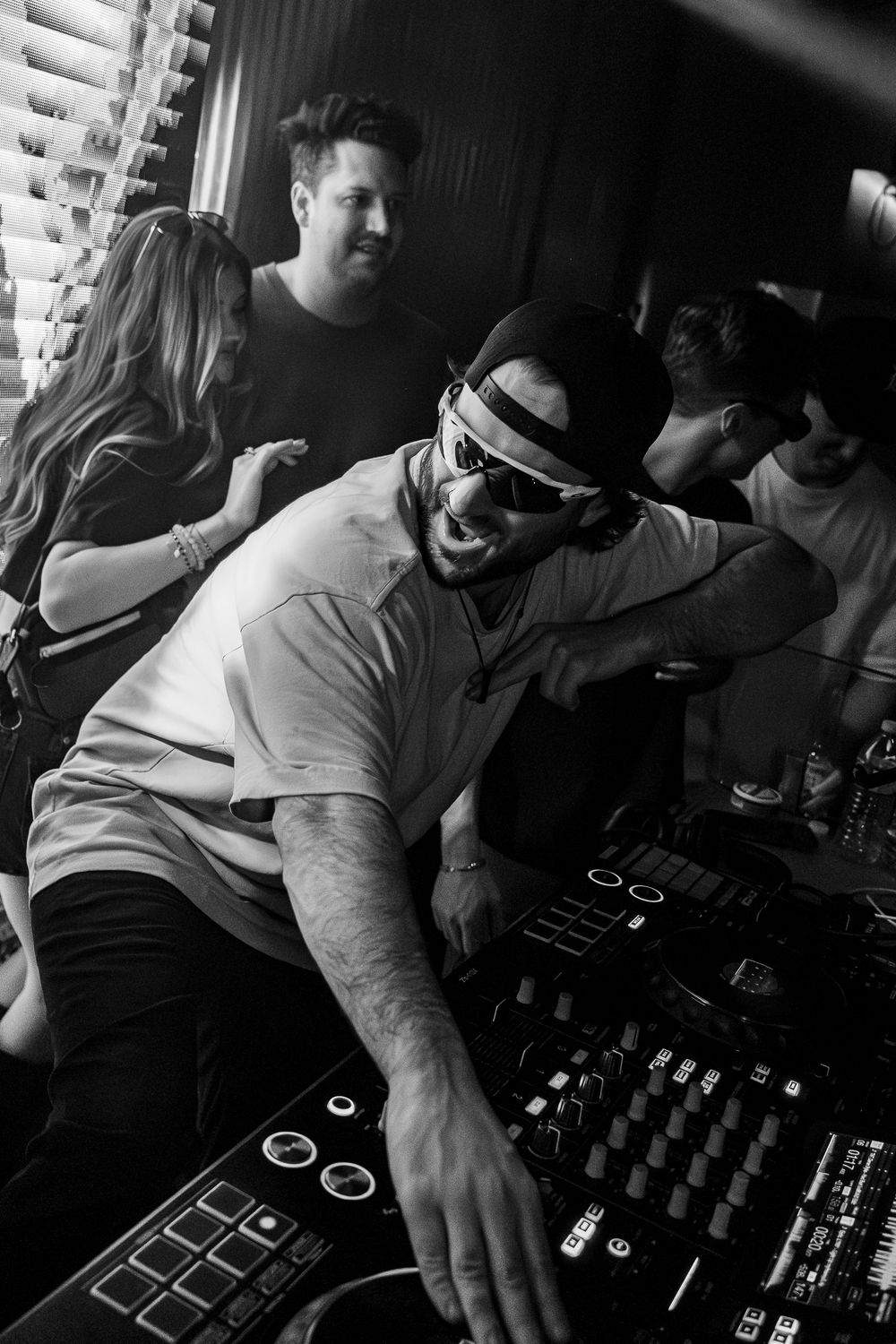 Dj event, live music