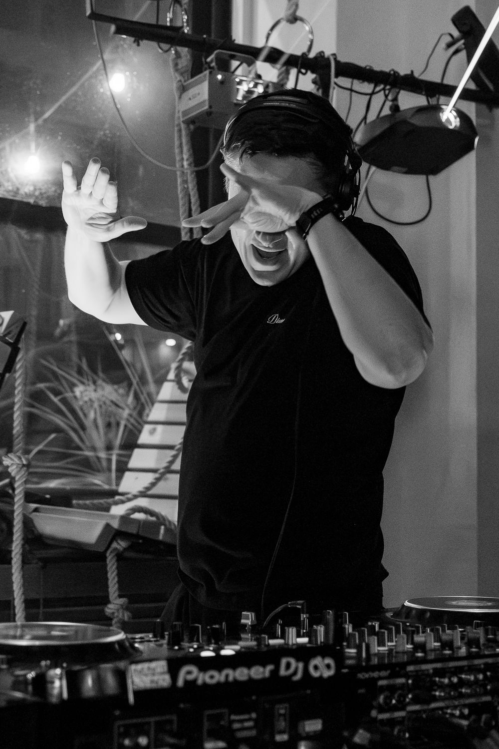 Dj event, live music